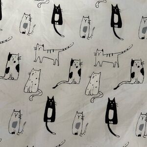 Twin fitted bedsheet black white darling cats 15in deep pockets